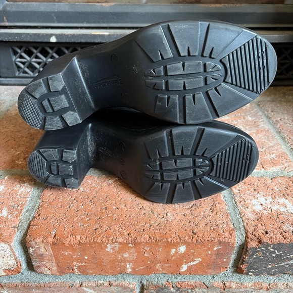 Blundstone High Heeled Boots Black Leather Chelsea Ankle Pull On US 8 UK 5 - Picture 6 of 10